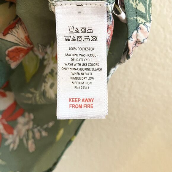 Cupcakes & Cashmere Women's Green Floral Button Down Pajama Night Shirt Sz L - Picture 9 of 12